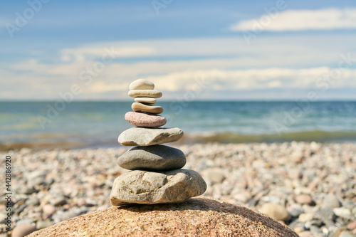 Gleichgewicht und Balance Zen Konzept mit Steinstapel