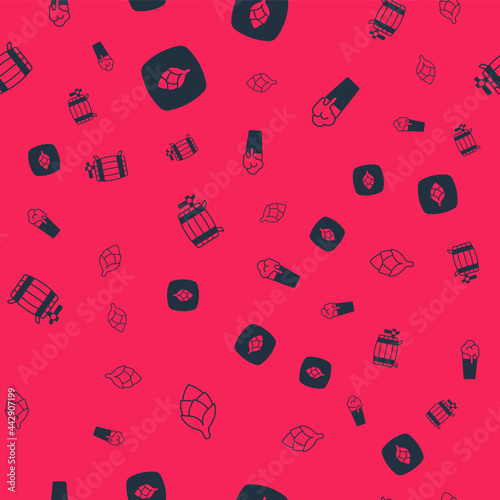 Set Hop, , Wooden barrel and Glass of beer on seamless pattern. Vector