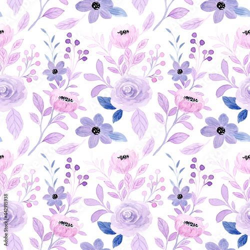 Soft purple floral watercolor seamless pattern