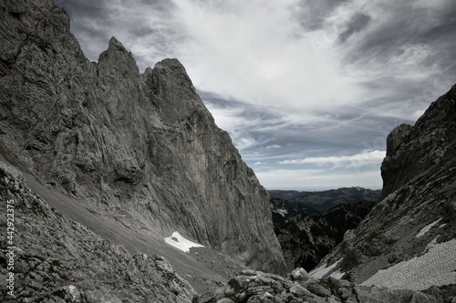 Blick vom Ellmauer Tor auf die Fleischbank  photo