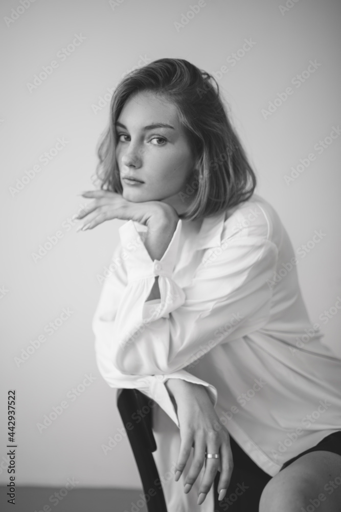 Fototapeta premium Girl model tests. Black and white photo.