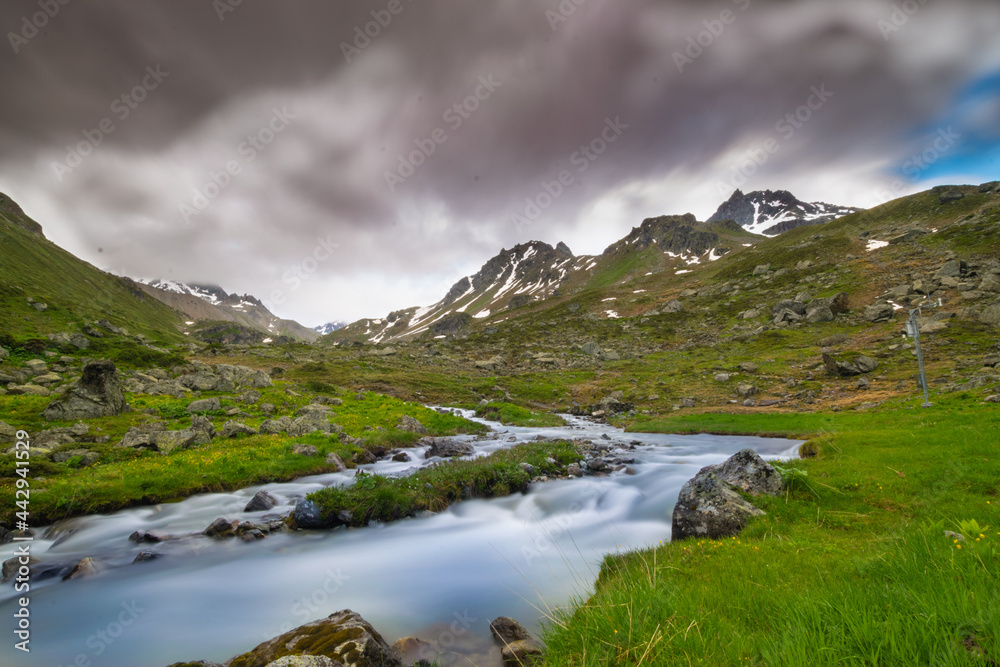 Alpin scenery with a river 