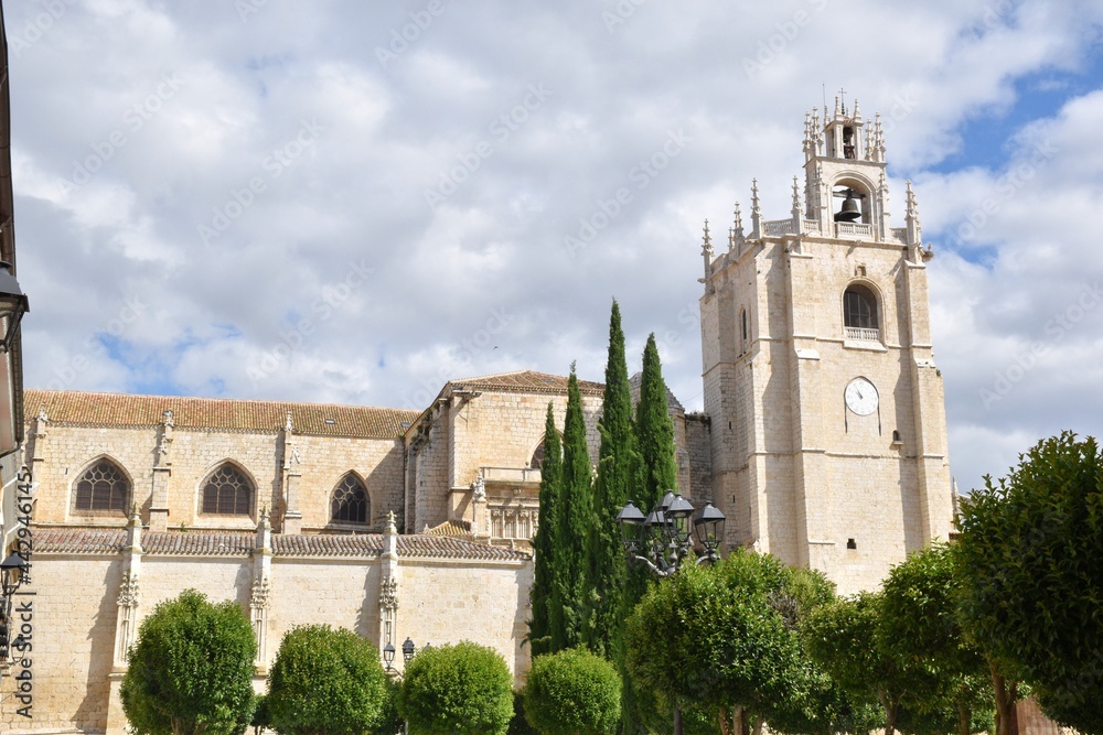 View of the Cathedral of San Antolin in the city of Palencia, Spain. Built between the fourteenth and sixteenth centuries.
