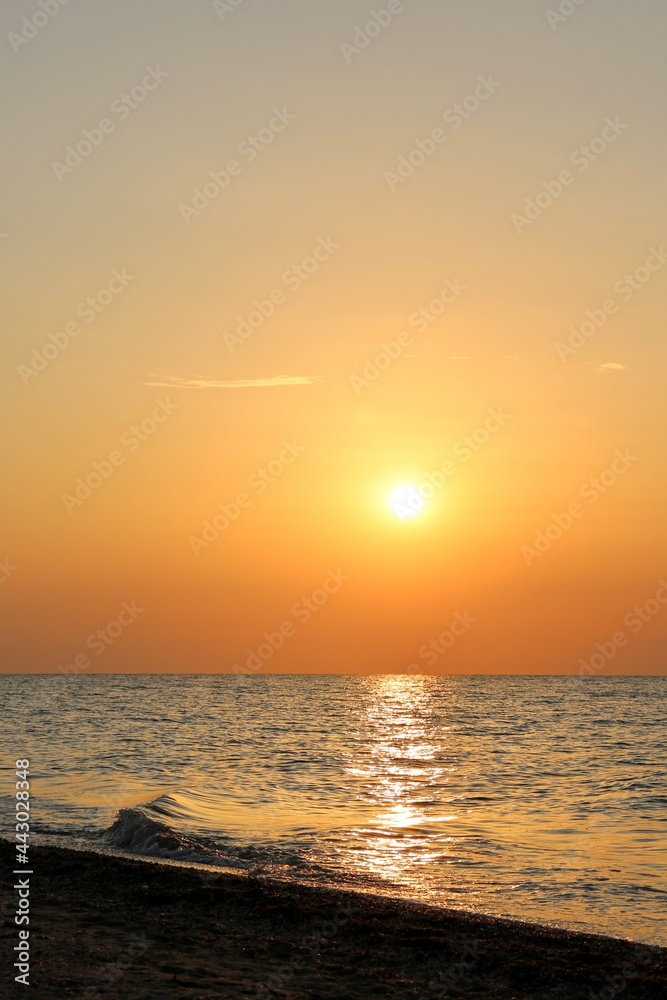 Obraz premium sunset at the beach