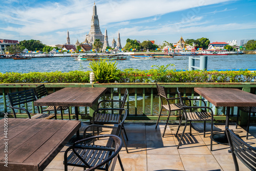 Photography Empty table restaurant bar water front view temple of dawn Wat Ph