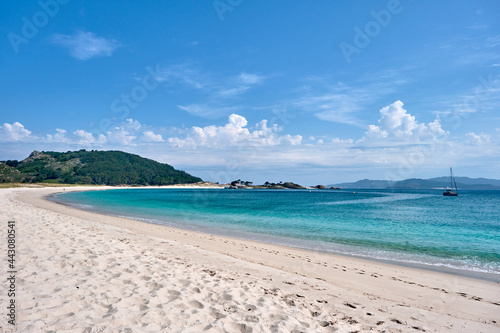 Clear water and white sand beach in Cies Islands photo
