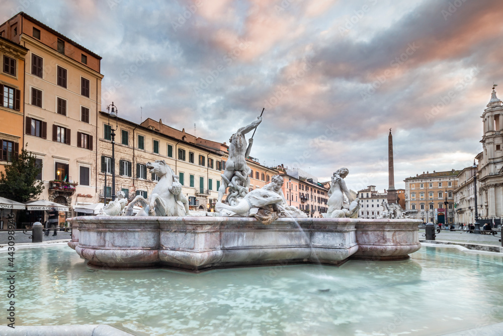 Piazza Navona fountain Rome, Italy Bernini sculpture 
