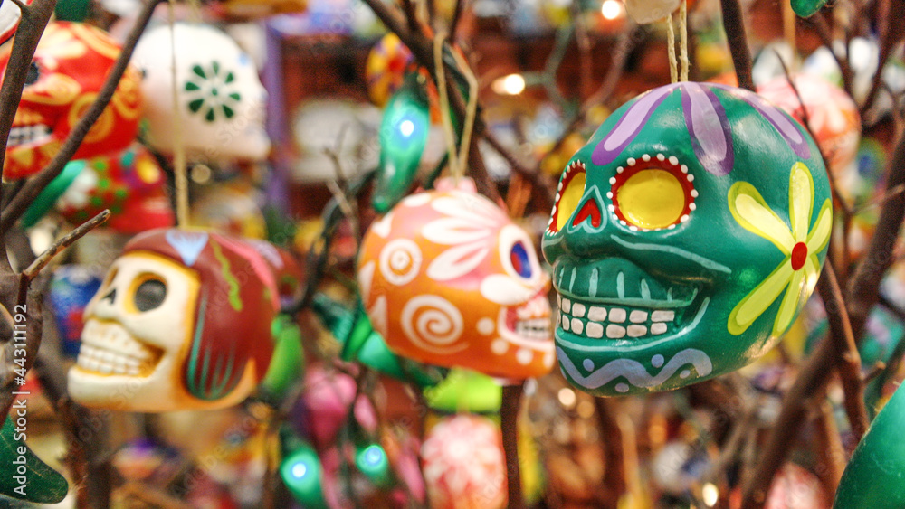 Various and colorful skull models that symbolize Mexico