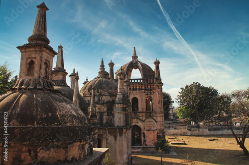 Vászonkép Tombs of the Dutch people from the history of Surat.