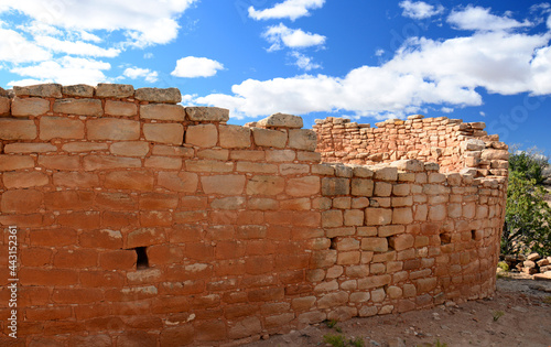 Vászonkép the ancient puebloan horseshoe house in horseshoe canyon, hovenweep national par