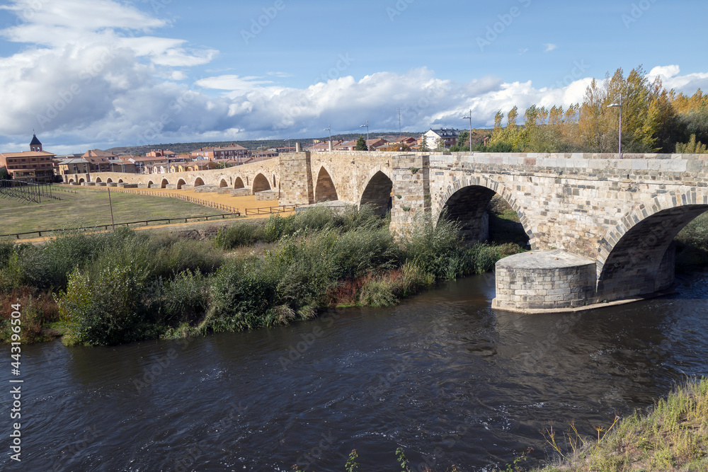 Santiago de Compostela,Sur les chemins de Compostelle, Way of St James.