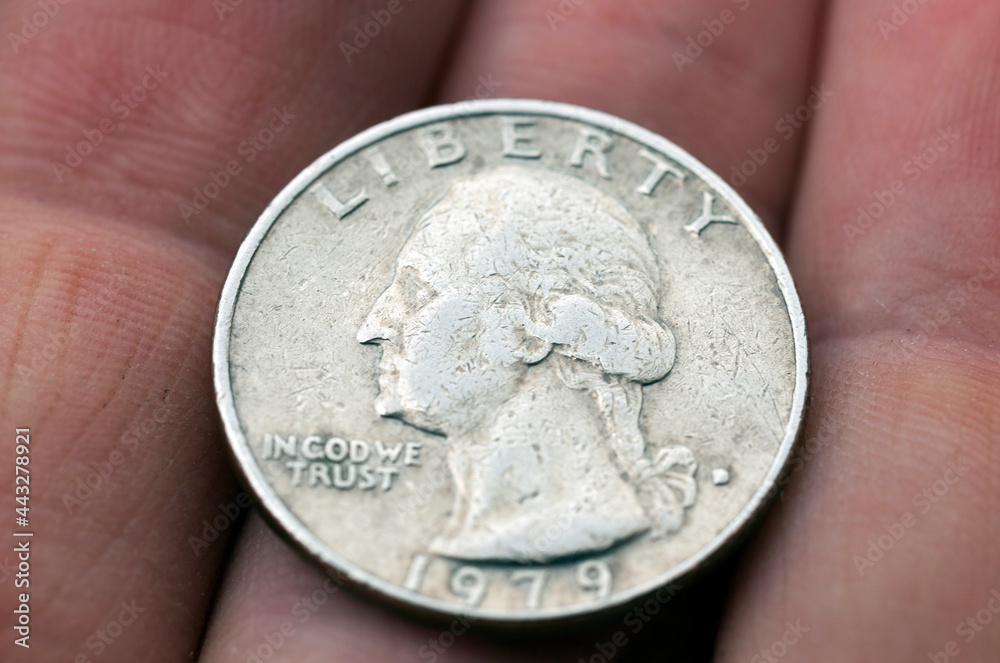 twenty-five American cents