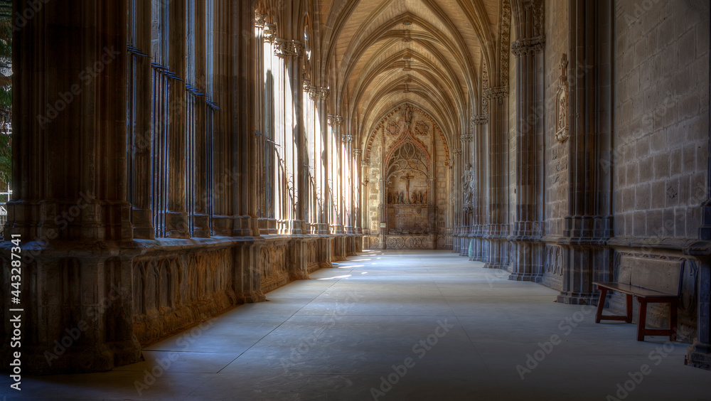Claustro de la catedral de Pamplona Navarra España de origen románica