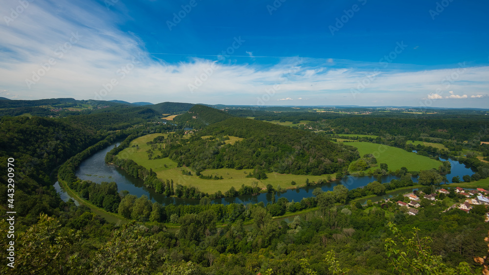 Landschaft im Doubs in Frankreich