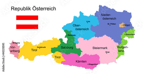Landkarte Republik Österreich mit Flagge, Bundesländer, Städte und Hauptstädte,
Vektor Illustration isoliert auf weißem Hintergrund
