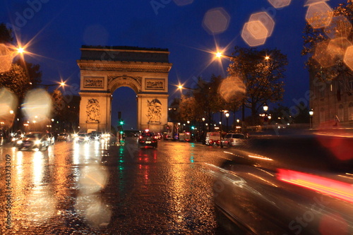 Parigi notturna photo