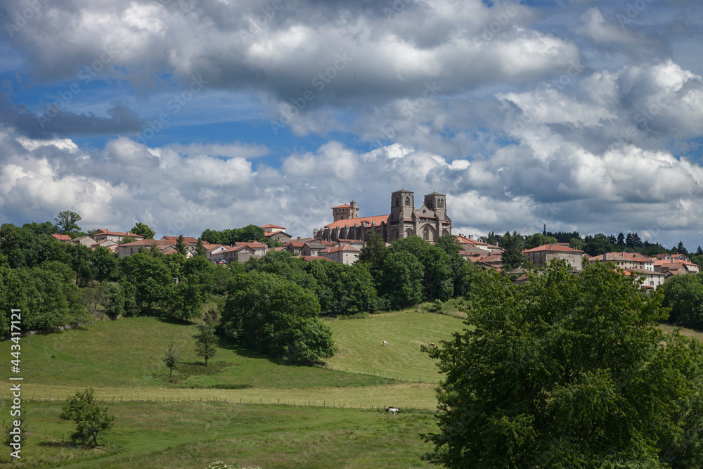 La ville et l'abbaye de la Chaise-Dieu en Haute-Loire