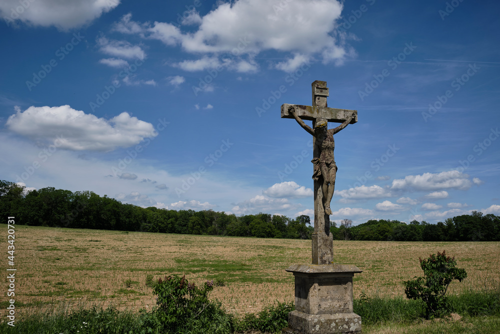 Feldkreuz in den Hassbergen in Unterfranken Feldkreuz in den Hassbergen in Unterfranken