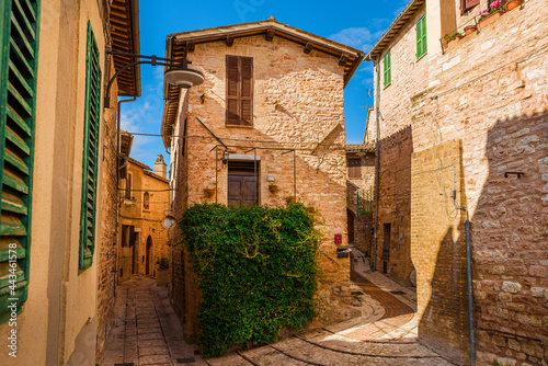 Fototapeta Naklejka Na Ścianę i Meble -  Spello charming historic center lane in Umbria