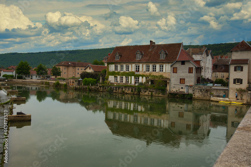 Quingey an der Loue im Franche Comté in Frankreich