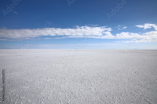 View of Salar de Uyuni salt flat  Bolivia