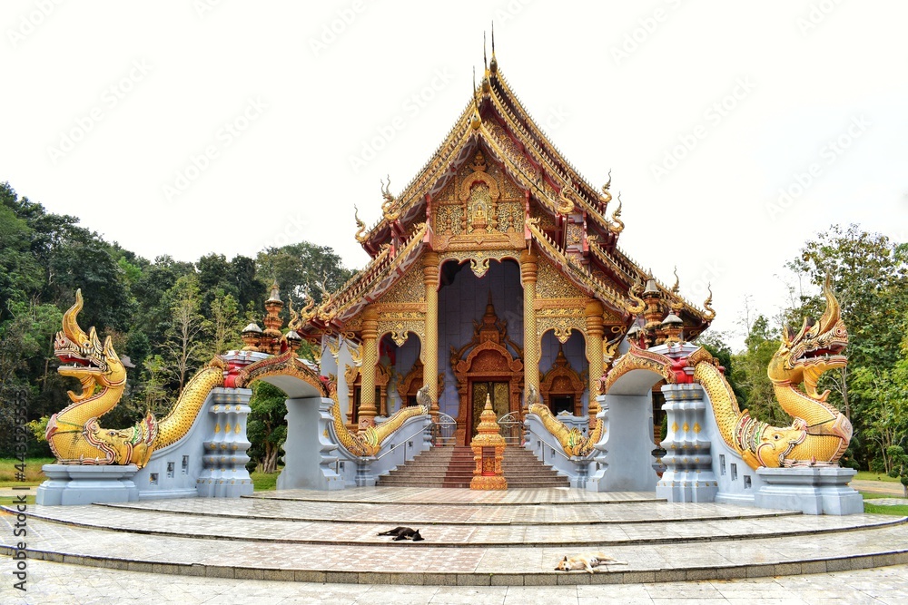 Naklejka premium Mae Pang Temple, Villagers join together to build a charity hall. For a Dharma practice. Locate in Mae hong son, THAILAND.