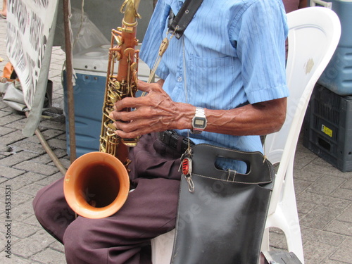 sax