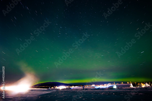Fototapeta Naklejka Na Ścianę i Meble -  Northern Lights in Jukkasjärvi, northern Sweden