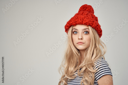 woman in red hat blonde fashion style red skirt © SHOTPRIME STUDIO