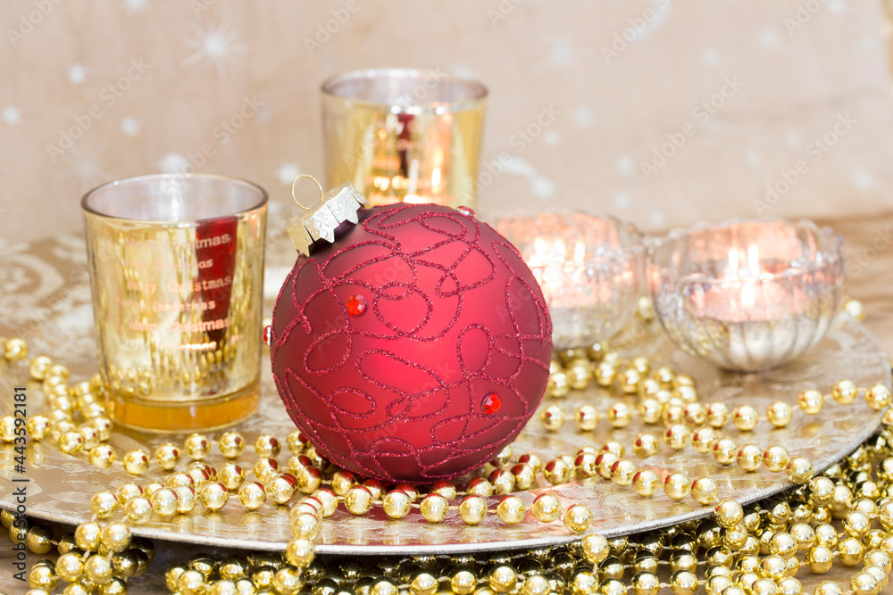 Festve Red And Gold Christmas Decoration Festve Red And Gold Christmas Decoration