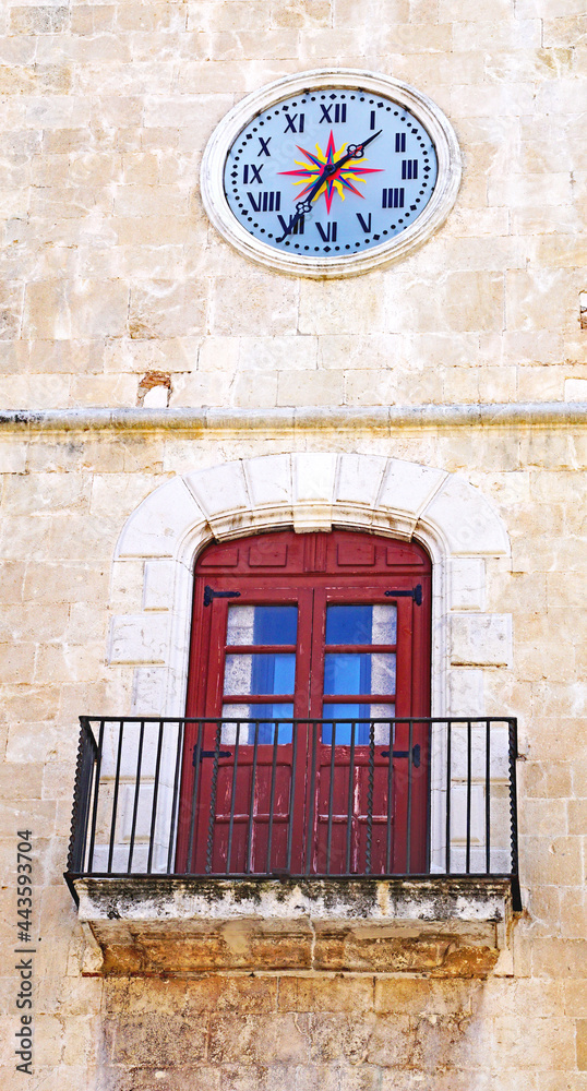 Obraz premium Iglesia de Sant Salvador en El Vendrell. Tarragona, Catalunya, España, Europa