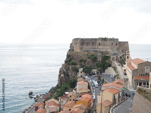 Calabria Scilla Reggio Calabria Chianalea Panorama Dettagli Mare Nave Sole