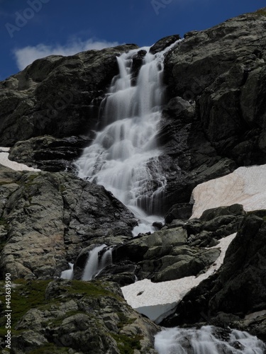 cascade du Doménon, massif de Belledonne, au-dessus du col de la Pra.