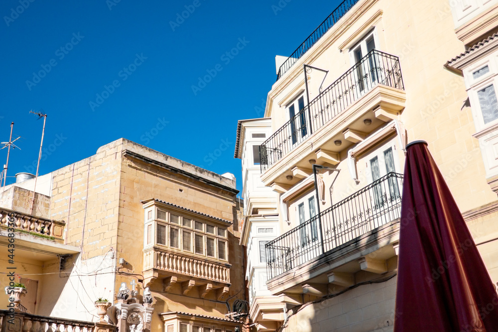 typical Maltese houses