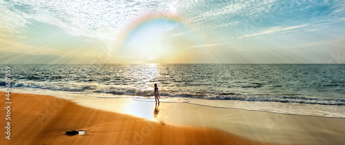 Foto Rainbow Girl Inspirational Spirit Sunset Ocean Hope Faith Divine Wonder Header B