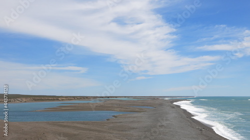 Fototapeta Naklejka Na Ścianę i Meble -  playa puerto pirámides Patagonia argentina
