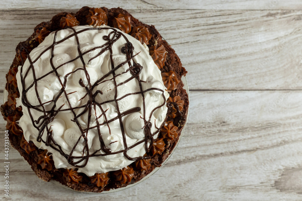brownie de chocolate crema y dulce de leche!!! brownie de chocolate crema y dulce de leche!!!