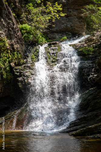 Fototapeta Naklejka Na Ścianę i Meble -  Waterfall