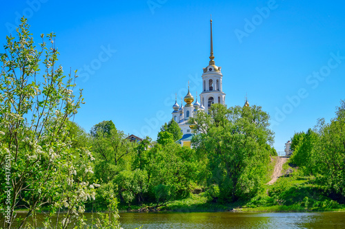 Scenic view of the Shuya Cathedral photo