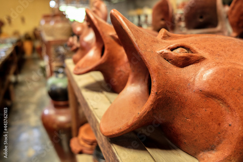 Canvas Print Traditional ceramic clay frogs