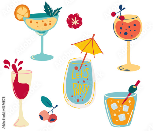 Set of cocktails. Hand draw alcoholic beverages, refreshing cocktails with ice cubes, berries and olives. Summer vacation and beach party. Created for menu designs. Flat cartoon vector illustration