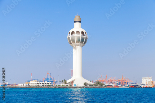 Obraz na płótnie White traffic control tower as a main landmark