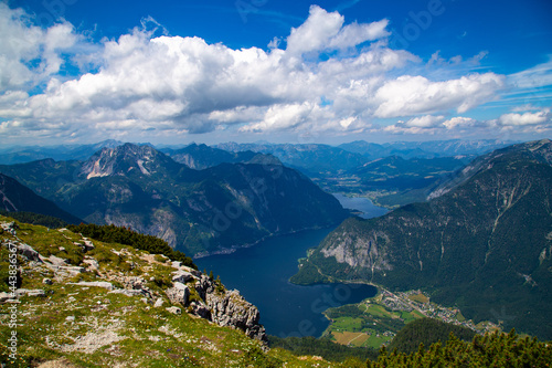 Fototapeta Naklejka Na Ścianę i Meble -  Austrian alps. Dachstein 2340 m.