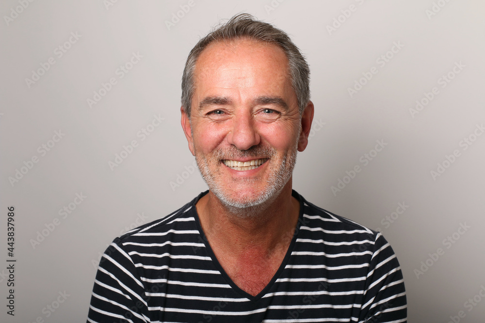 Portrait of a beautiful mature man
Portrait of a beautiful mature man