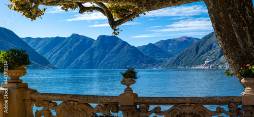 Gardens and views over lake como from Babianelo