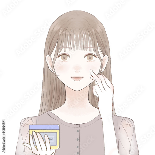 ワセリンを顔に塗って保湿する女性