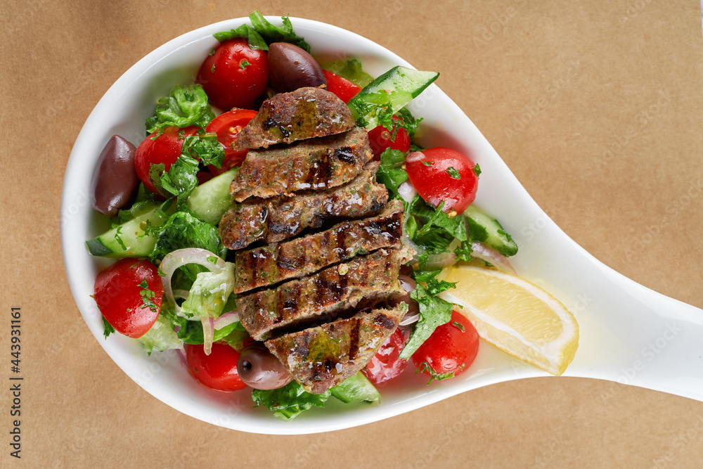 grilled beef salad