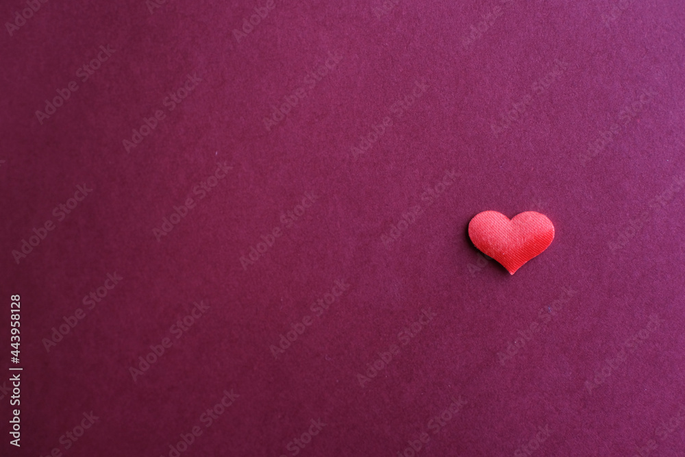 Obraz premium Love Valentines day romantic background. hearts and roses beautiful.Empty space Valentines day background with red hearts