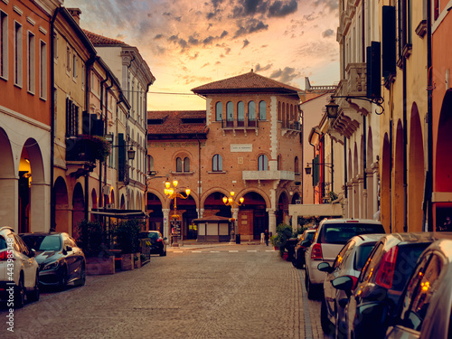 Fototapeta Naklejka Na Ścianę i Meble -  Montagnana, ITALY - August 5, 2019: Evening city in Montagnana's central square