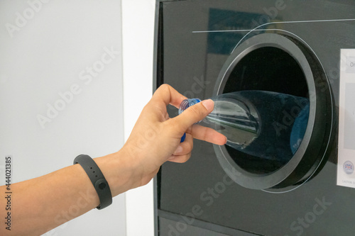 Foto Reverse vending machine